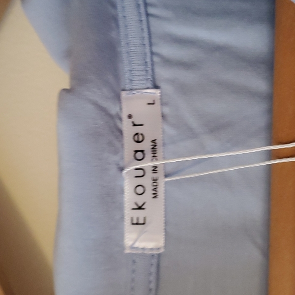 🆕️ Long Sleeved Pajama Top & Pants Lounge Light Blue NWOT - Picture 3 of 14